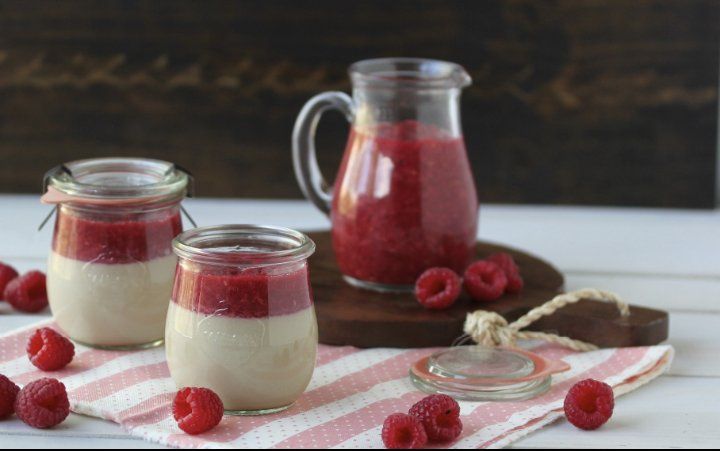 Almond Panna Cotta with Raspberry Rhubarb Jam