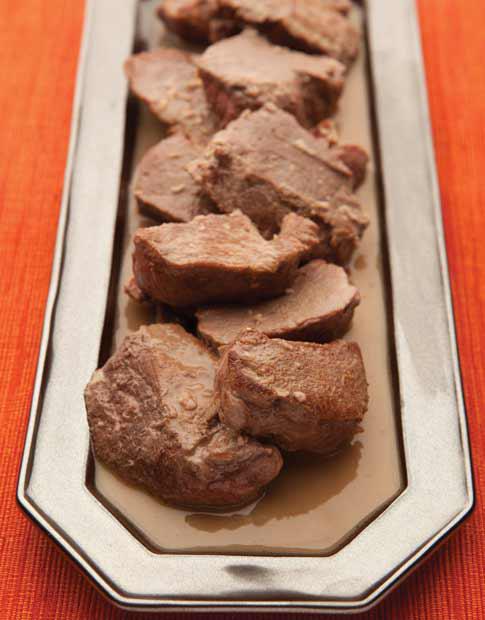 Venison medallions with mustard sauce