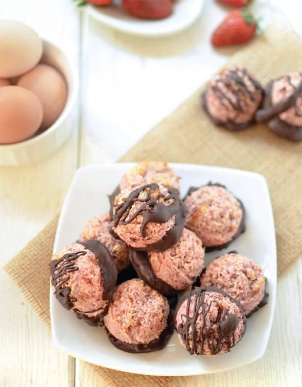 Chocolate Dipped Strawberry Macaroons