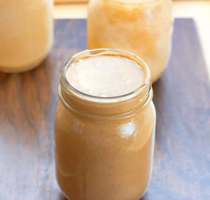 ELVIS’S NUT BUTTER AND NANA SMOOTHIE